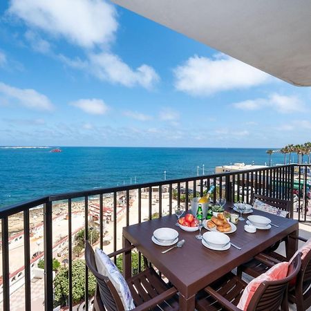 Islet Promenade Seafront Apartment With Large Corner Terrace By Getawaysmalta 세인트폴스베이 외부 사진