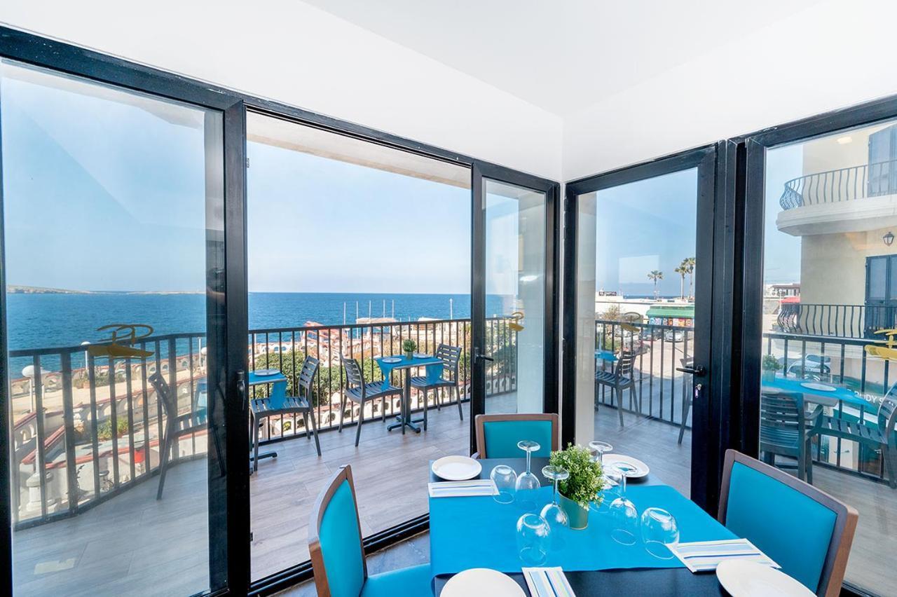 Islet Promenade Seafront Apartment With Large Corner Terrace By Getawaysmalta 세인트폴스베이 외부 사진