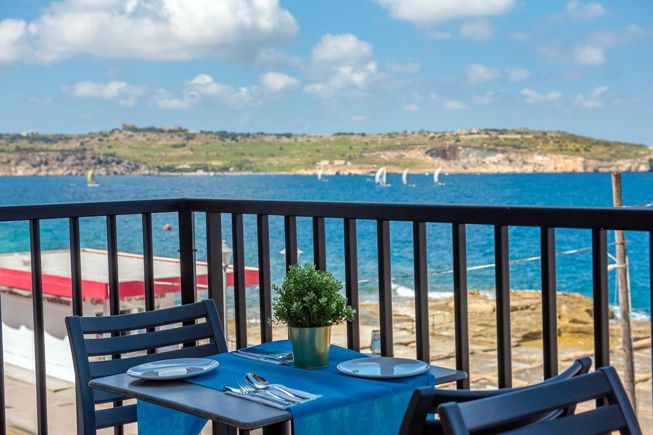 Islet Promenade Seafront Apartment With Large Corner Terrace By Getawaysmalta 세인트폴스베이 외부 사진